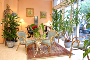 hotel relais du marais salon